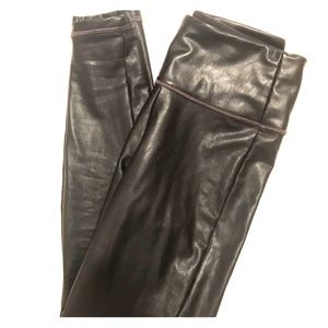 Black plastic fake leather leggings